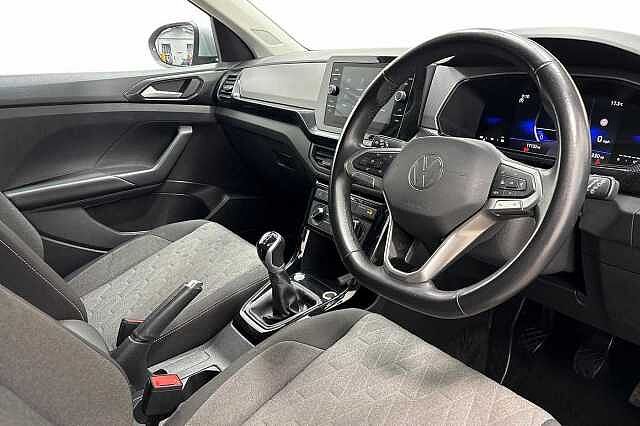 Used Volkswagen T-Cross 2024 for sale - 76655685: Photo 6