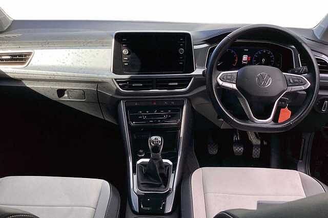 Used Volkswagen T-Roc 2022 for sale - 76387040: Photo 10