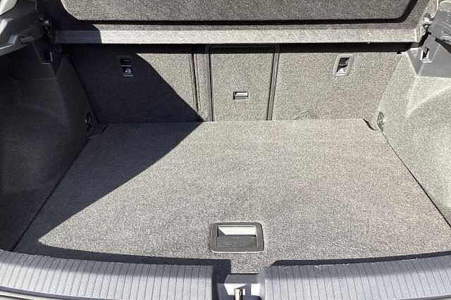 Used Volkswagen T-Roc 2022 for sale - 76387040: Photo 11