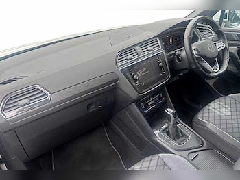 Used Volkswagen Tiguan 2023 for sale - 75277268: Photo