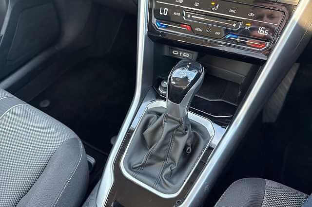 Used Volkswagen T-Roc 2023 for sale - 75999298: Photo 19