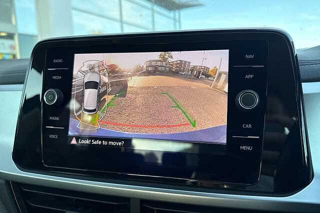 Used Volkswagen T-Roc 2023 for sale - 75999298: Photo 25