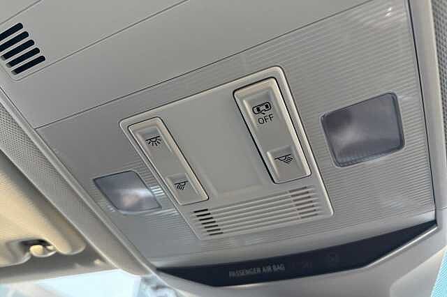 Used Volkswagen T-Roc 2023 for sale - 75999298: Photo 33