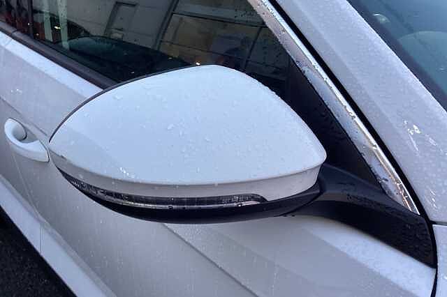 Used Volkswagen T-Roc 2022 for sale - 76878041: Photo 23