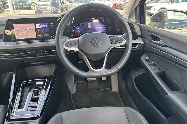Used Volkswagen Golf 2023 for sale - 76346679: Photo 14