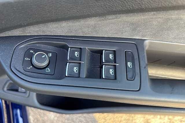 Used Volkswagen Golf 2023 for sale - 76346679: Photo 29