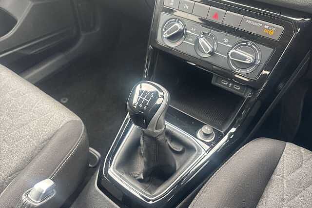 Used Volkswagen T-Cross 2024 for sale - 76040453: Photo 19