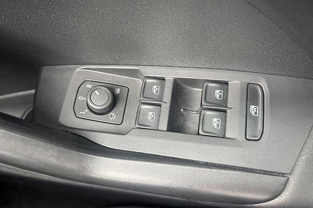 Used Volkswagen T-Cross 2024 for sale - 76040453: Photo 27
