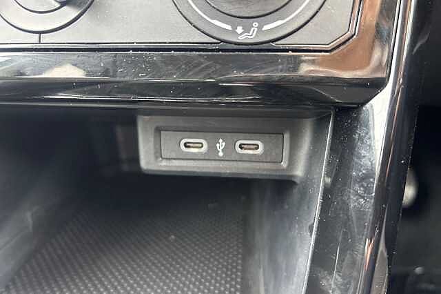 Used Volkswagen T-Cross 2024 for sale - 76040453: Photo 34