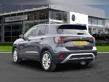 Used Volkswagen T-Cross 2024 for sale - 76040453: Photo 3