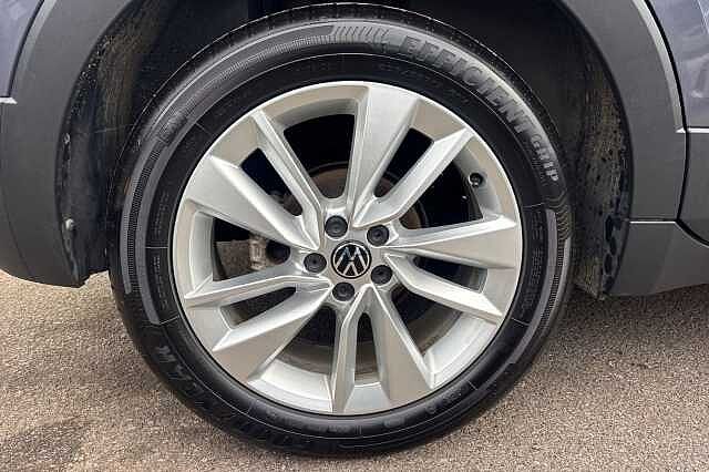 Used Volkswagen T-Cross 2024 for sale - 76040453: Photo 5