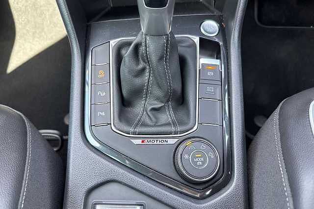 Used Volkswagen Tiguan 2021 for sale - 76357487: Photo 31