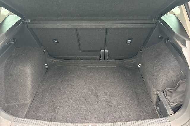 Used Volkswagen Tiguan 2022 for sale - 76026272: Photo 11