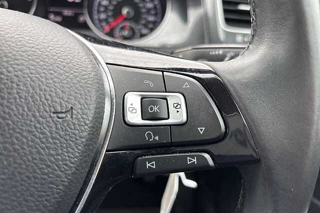 Used Volkswagen Golf 2017 for sale - 76536456: Photo 17