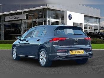 Used Volkswagen Golf 2023 for sale - 77743426: Photo