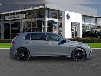 Used Volkswagen Golf 2024 for sale - 79296406: Photo