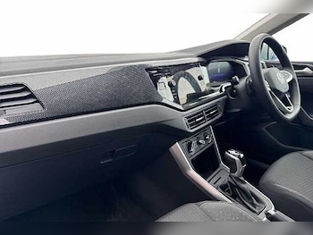 Used Volkswagen Polo 2024 for sale - 76407270: Photo