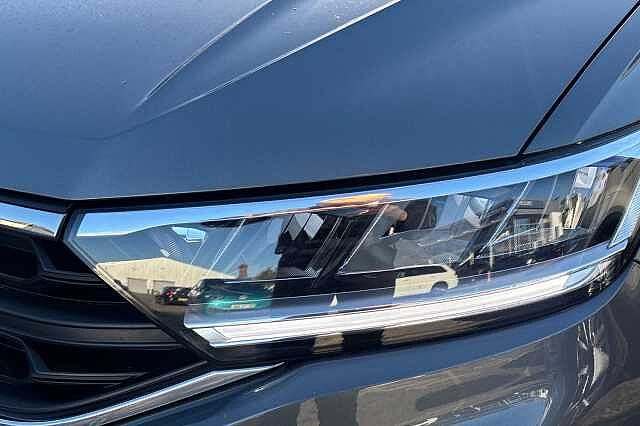 Used Volkswagen T-Roc 2022 for sale - 75995160: Photo 21