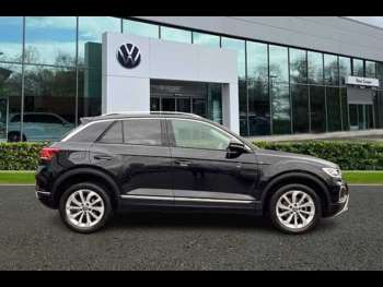 Used Volkswagen T-Roc 2022 for sale - 74530092: Photo