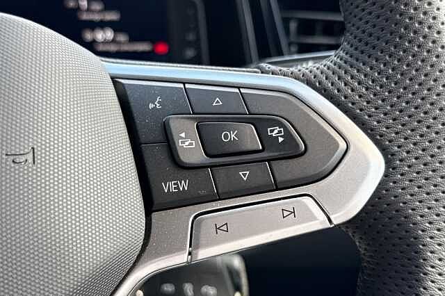 Used Volkswagen T-Roc 2025 for sale - 76101513: Photo 17