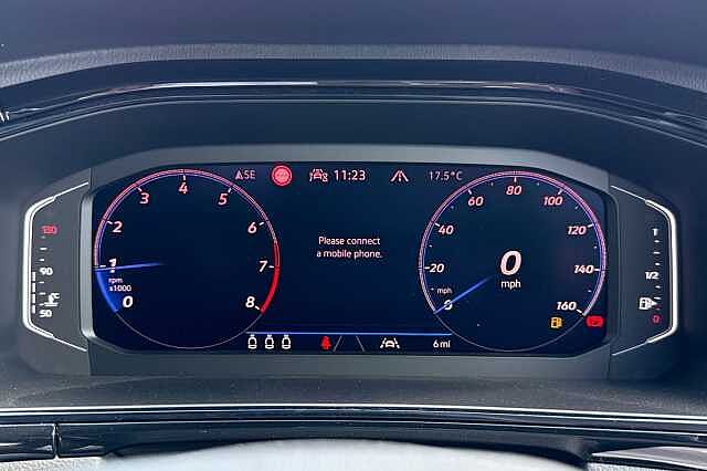 Used Volkswagen T-Roc 2025 for sale - 76101513: Photo 18