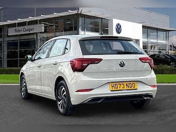 Used Volkswagen Polo 2024 for sale - 77622232: Photo