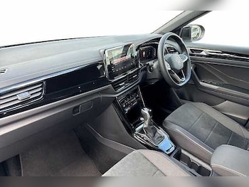 Used Volkswagen T-Roc 2026 for sale - 79054540: Photo