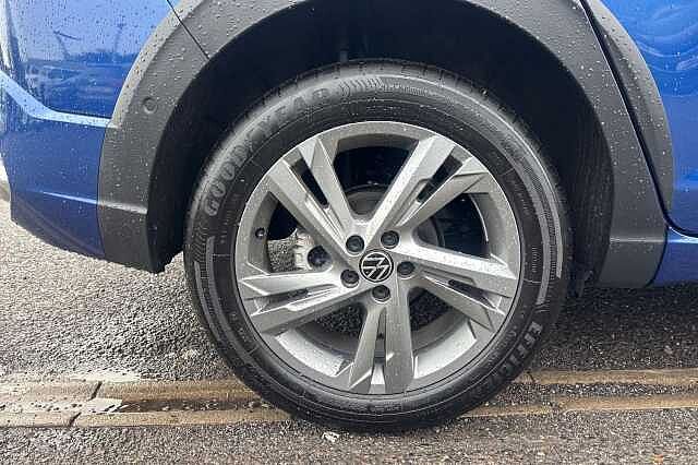 Used Volkswagen Taigo 2023 for sale - 77213289: Photo 5