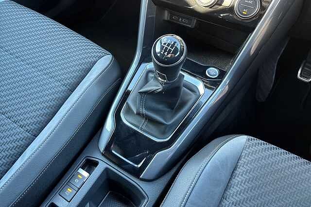 Used Volkswagen T-Roc 2021 for sale - 76531489: Photo 19