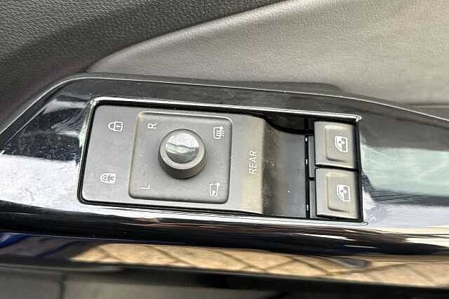 Used Volkswagen ID.4 2023 for sale - 77437994: Photo 25