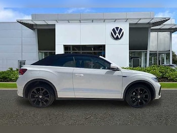 Used Volkswagen T-Roc 2023 for sale - 79346484: Photo