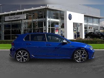 Used Volkswagen Golf 2023 for sale - 79010579: Photo