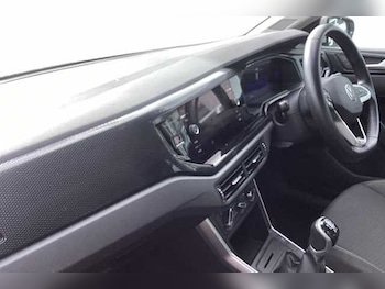 Used Volkswagen Polo 2023 for sale - 78182452: Photo