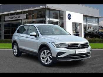2022 (22) - 1.5 TSI (150ps) Life EVO Manual 5 door + REAR CAMERA