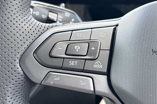 Used Volkswagen Touran 2025 for sale - 76762512: Photo 15