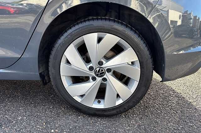 Used Volkswagen Golf 2024 for sale - 76319687: Photo 5