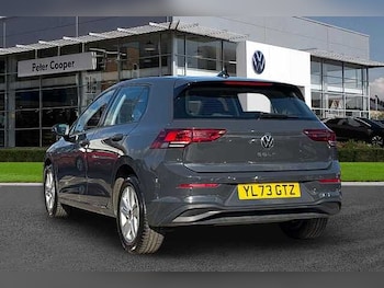 Used Volkswagen Golf 2024 for sale - 78045353: Photo