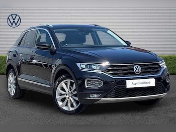 Used Volkswagen T-Roc 2018 for sale - 79081860: Photo