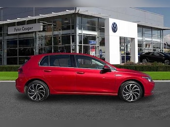 Used Volkswagen Golf 2023 for sale - 77953870: Photo