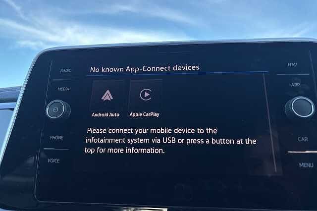 Used Volkswagen T-Roc 2025 for sale - 76149009: Photo 32