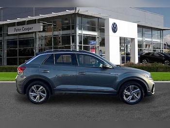 Used Volkswagen T-Roc 2025 for sale - 76149009: Photo