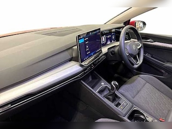 Used Volkswagen Golf 2025 for sale - 78106528: Photo