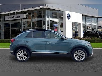 Used Volkswagen T-Roc 2022 for sale - 78897398: Photo