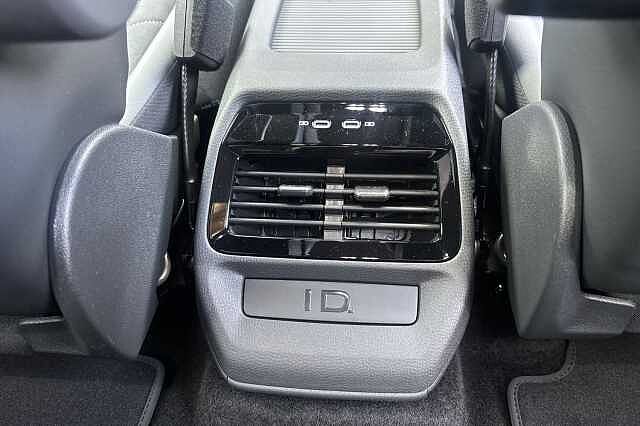 Used Volkswagen ID.4 2025 for sale - 76712273: Photo 25