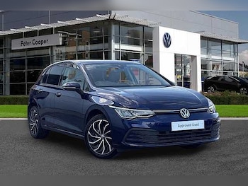 Volkswagen - Golf