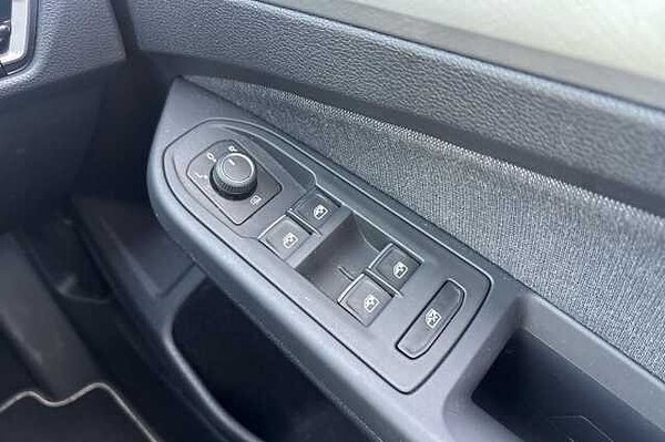 Used Volkswagen Golf 2023 for sale - 76082163: Photo 33