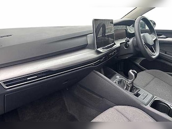 Used Volkswagen Golf 2025 for sale - 78106535: Photo