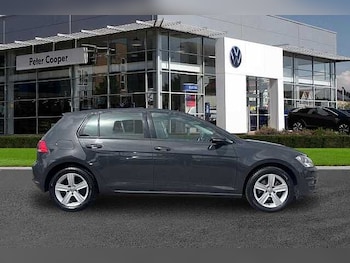 Used Volkswagen Golf 2016 for sale - 78201754: Photo