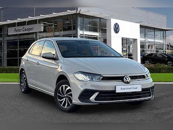 Used Volkswagen Polo 2023 for sale - 76497117: Photo