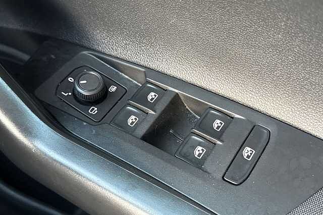 Used Volkswagen Polo 2023 for sale - 76497117: Photo 28